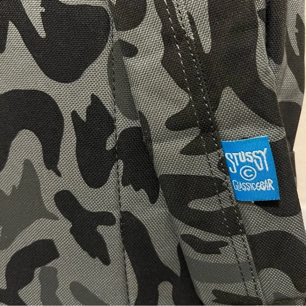 Stussy Camo backpack Original Gear, grey/black 14”x15”x9”